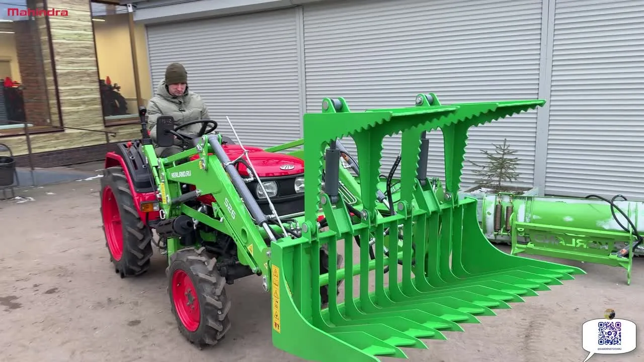 Минитрактор дизельный Mahindra JIVO с навесным погрузчиком Kerland + захват силосный
